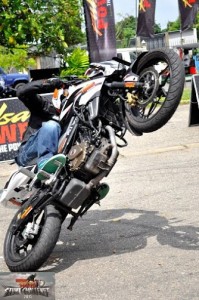 bike stunt (6)